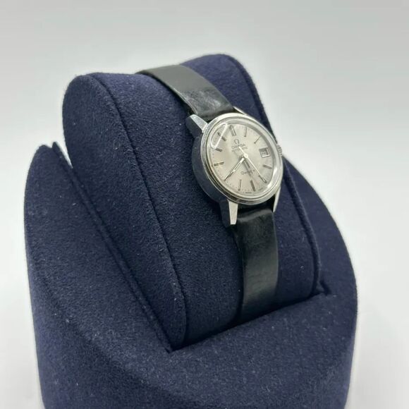 Vintage Omega Geneve Automatic 24mm Ladies Wrist Watch - Picture 4 of 13